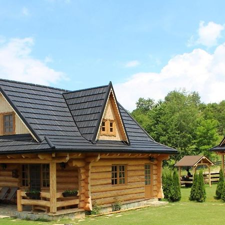 Cabane De Poveste Bran  Esterno foto