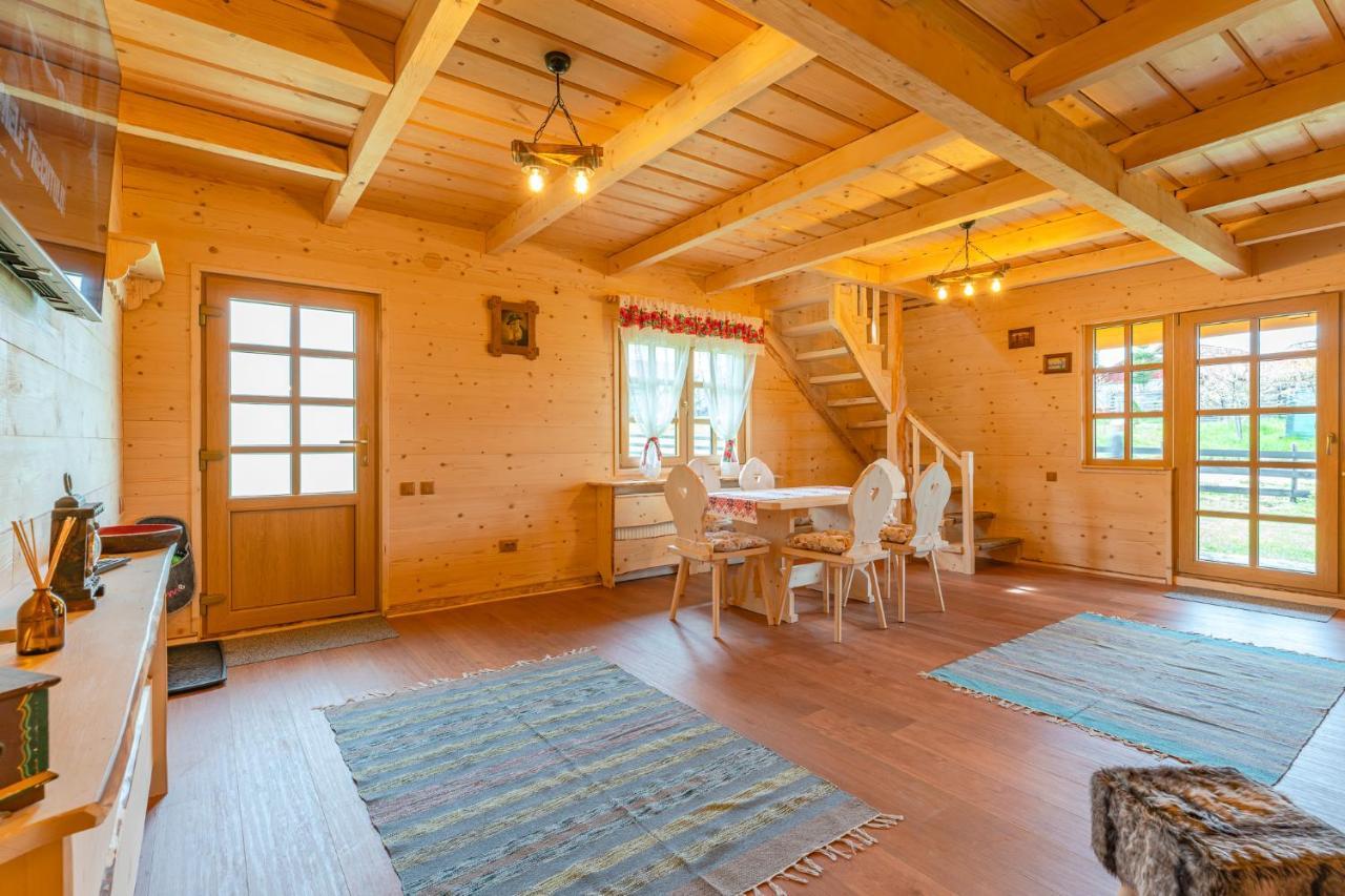 Cabane De Poveste Bran  Esterno foto