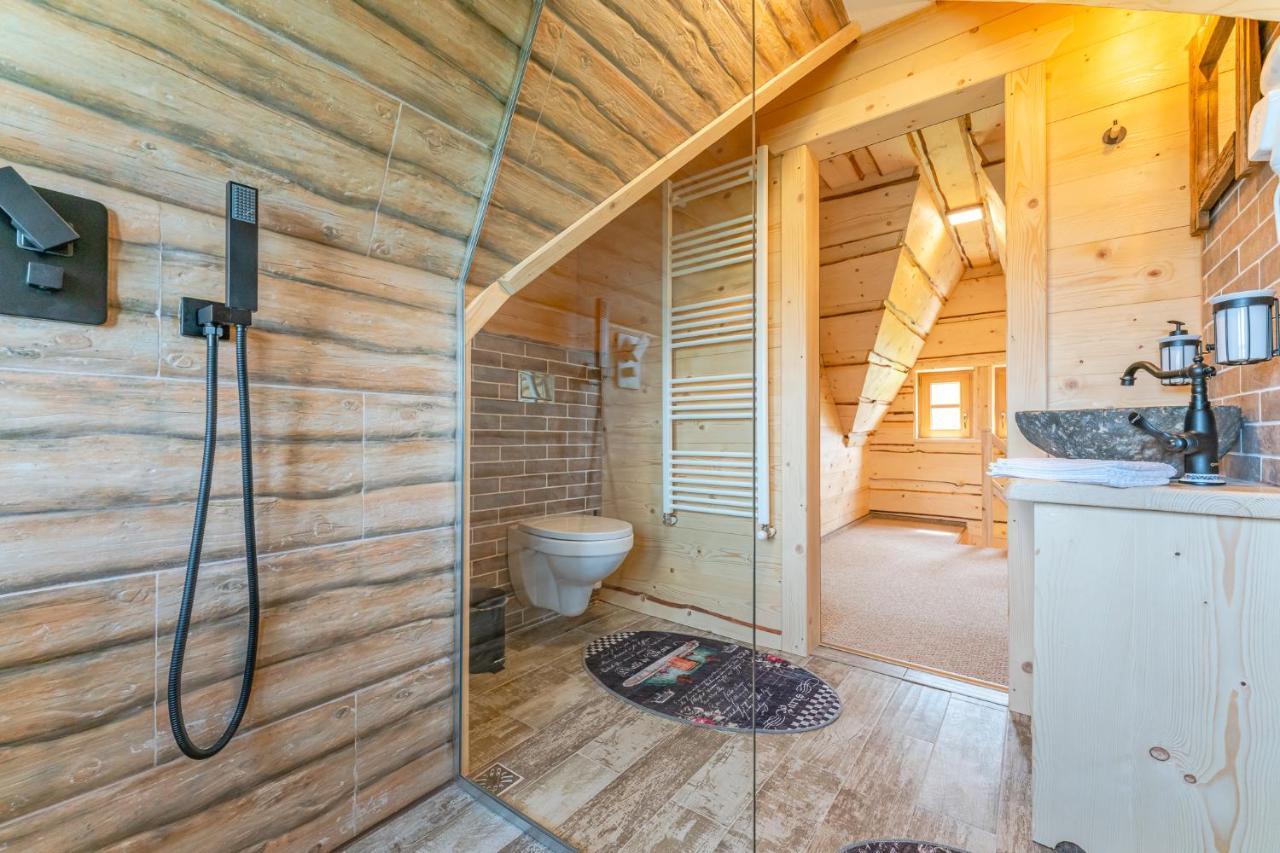 Cabane De Poveste Bran  Esterno foto